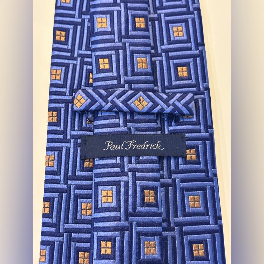 Paul Fredrick Navy and Gold Geometric Tie - Picture 2 of 6